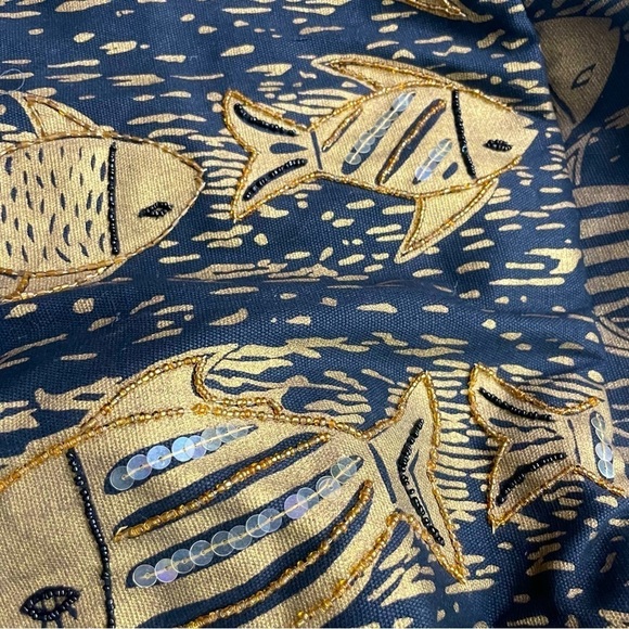 Fish design Travel bag, Overnight bag, Duffel style bag, Carry on Bag - Picture 15 of 16